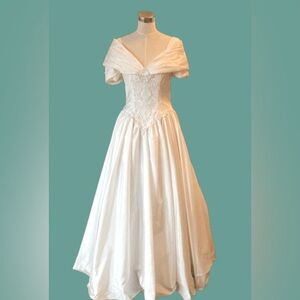 Marys Bridal taffeta dress size 14
